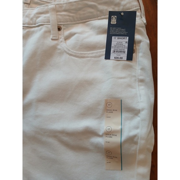 NWT Universal‎ Thread White Wash High Rise Flare Jeans Size 17short XXL #275C - Picture 4 of 11